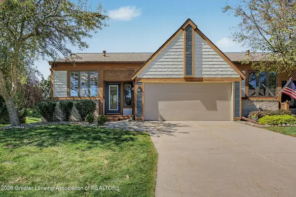 1107 Summergreen Lane #113, Lansing, MI 48917
