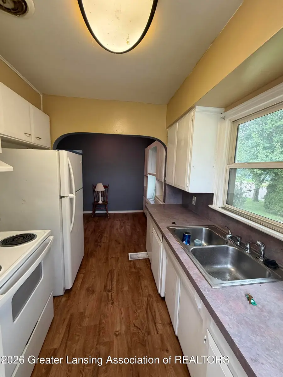 1411 Roseneath Avenue, Lansing, MI 48915 - #3