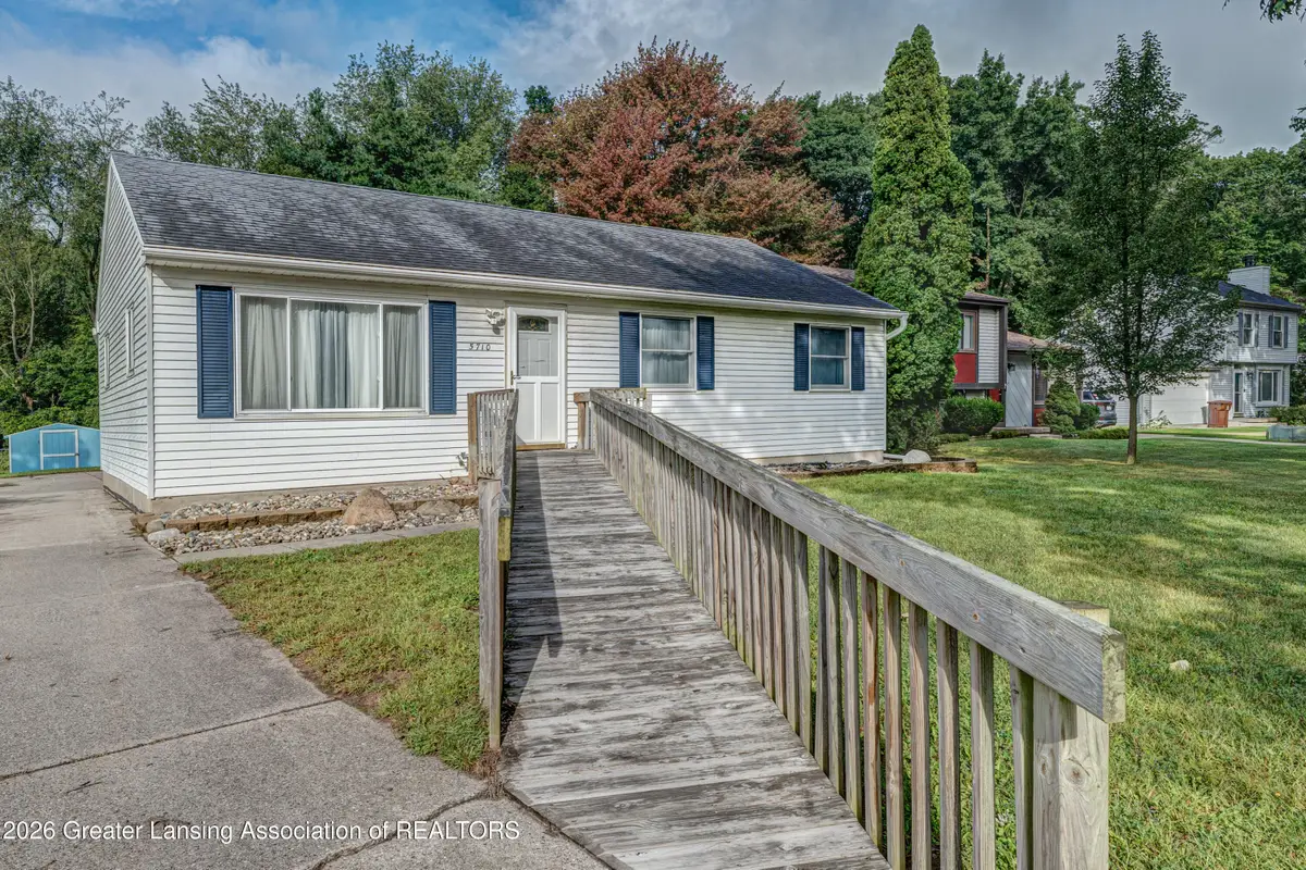 5710 Ellendale Drive, Lansing, MI 48911 - #1