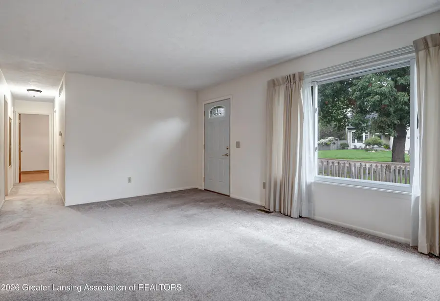 5710 Ellendale Drive, Lansing, MI 48911 - #2