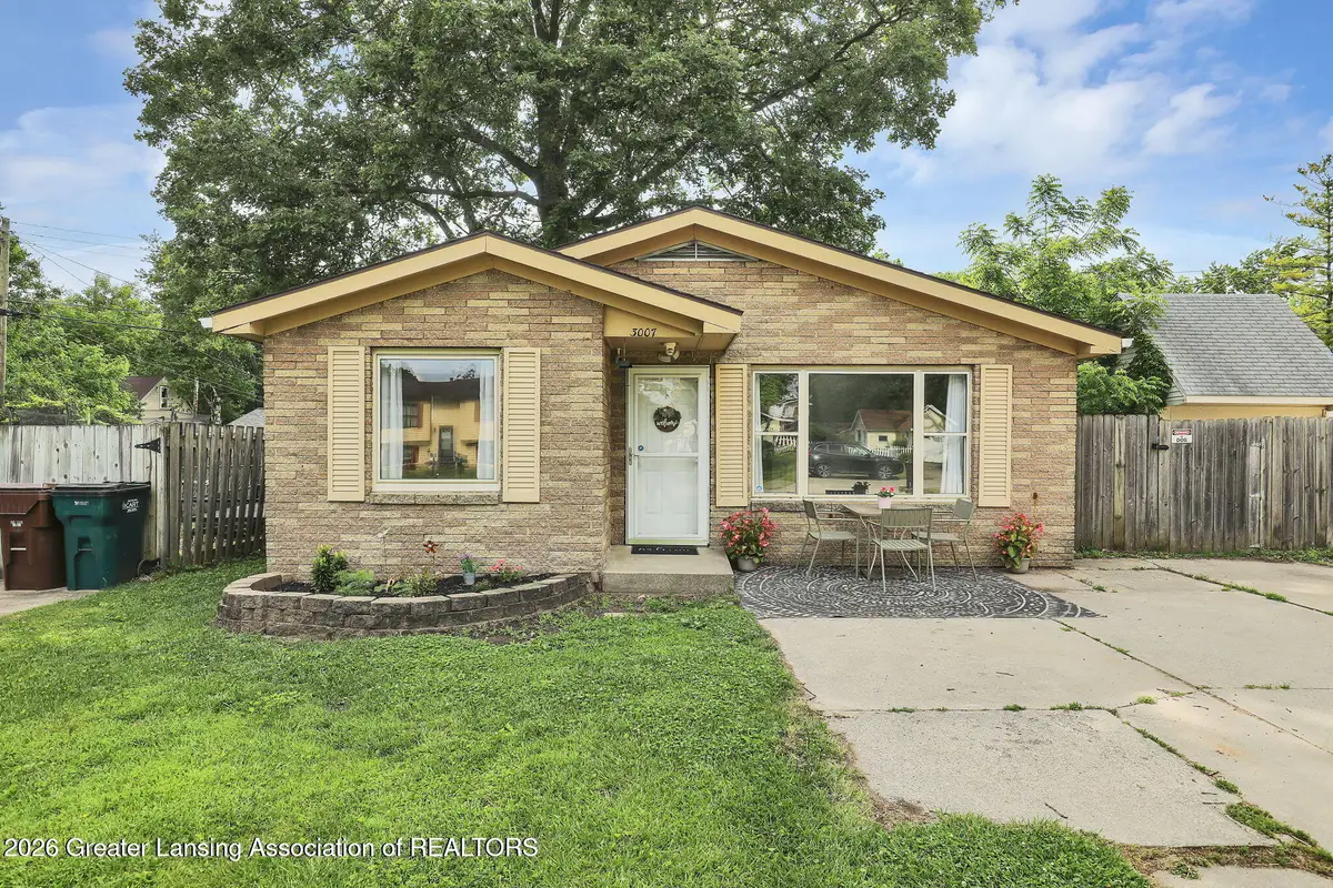 3007 Sheffer Avenue, Lansing, MI 48906 - #1
