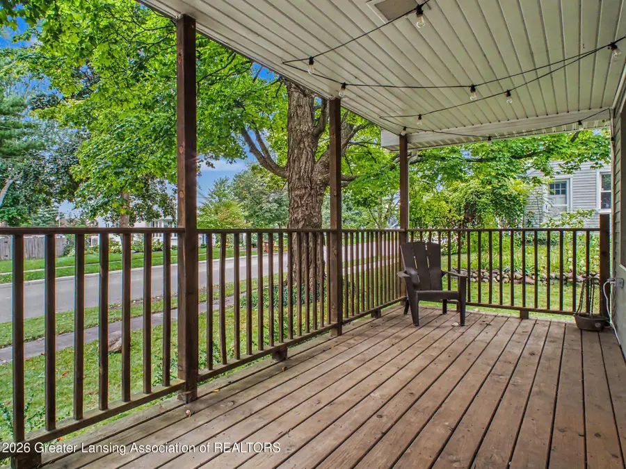 930 S Barnes Street, Mason, MI 48854 - #2