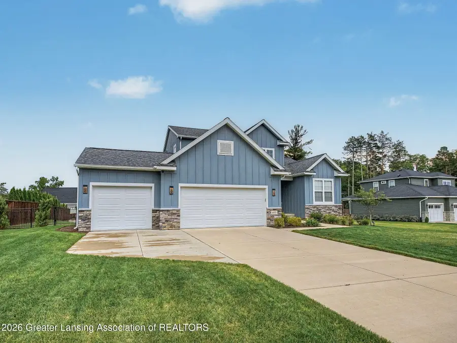 6475 Heathfield Drive, East Lansing, MI 48823 - #2