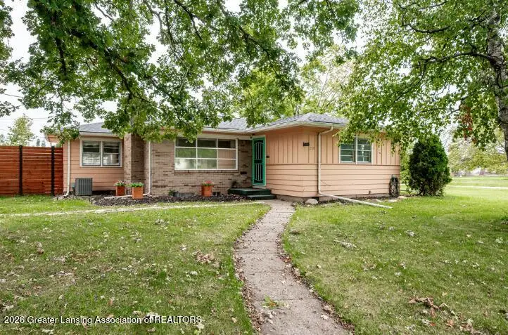 2115 W Hillsdale Street, Lansing, MI 48915 - #2