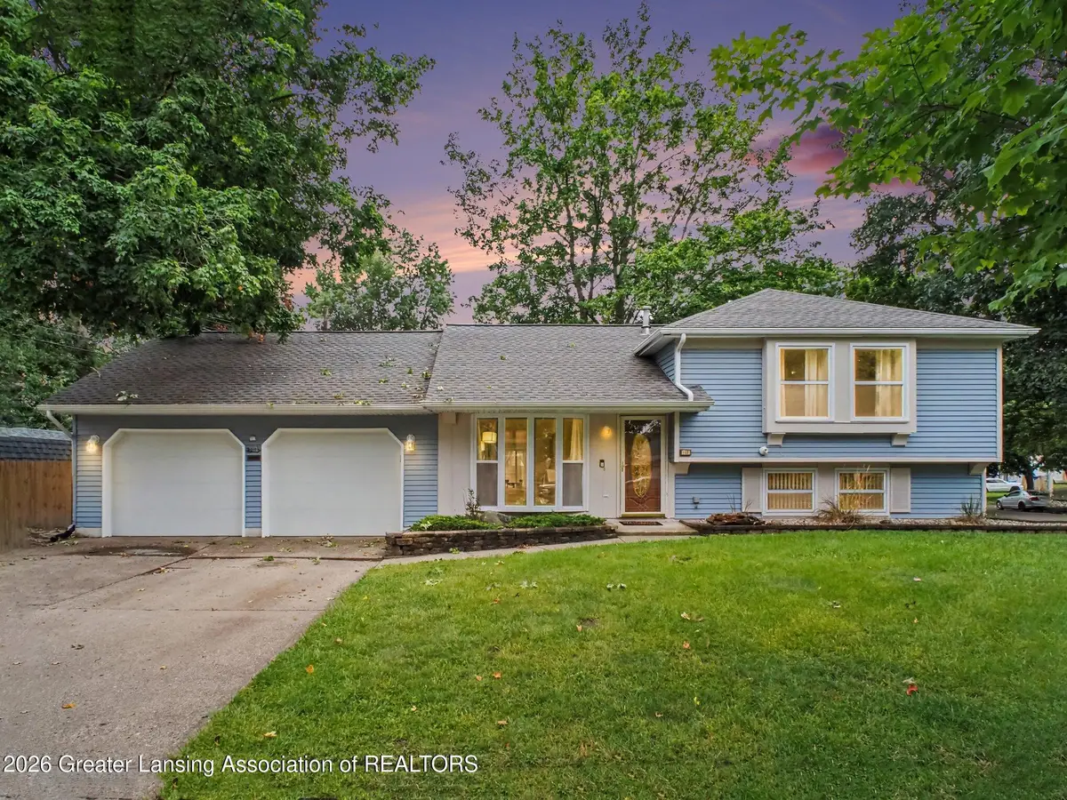 1021 Mel Avenue, Lansing, MI 48911 - #1