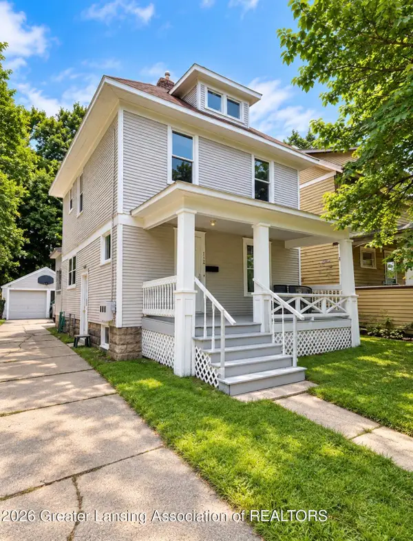 812 N Pine Street, Lansing, MI 48906