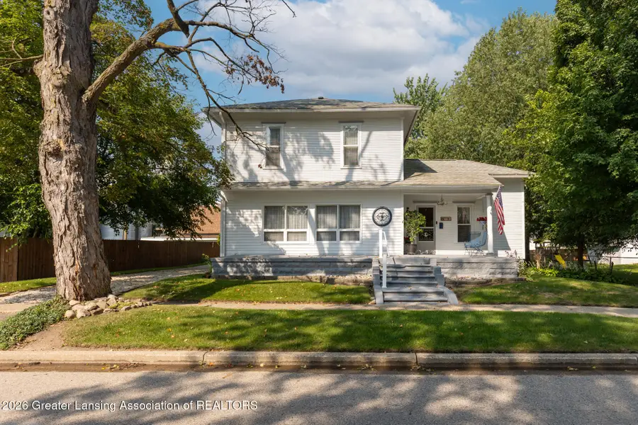 716 Hall Street, Eaton Rapids, MI 48827 - #2
