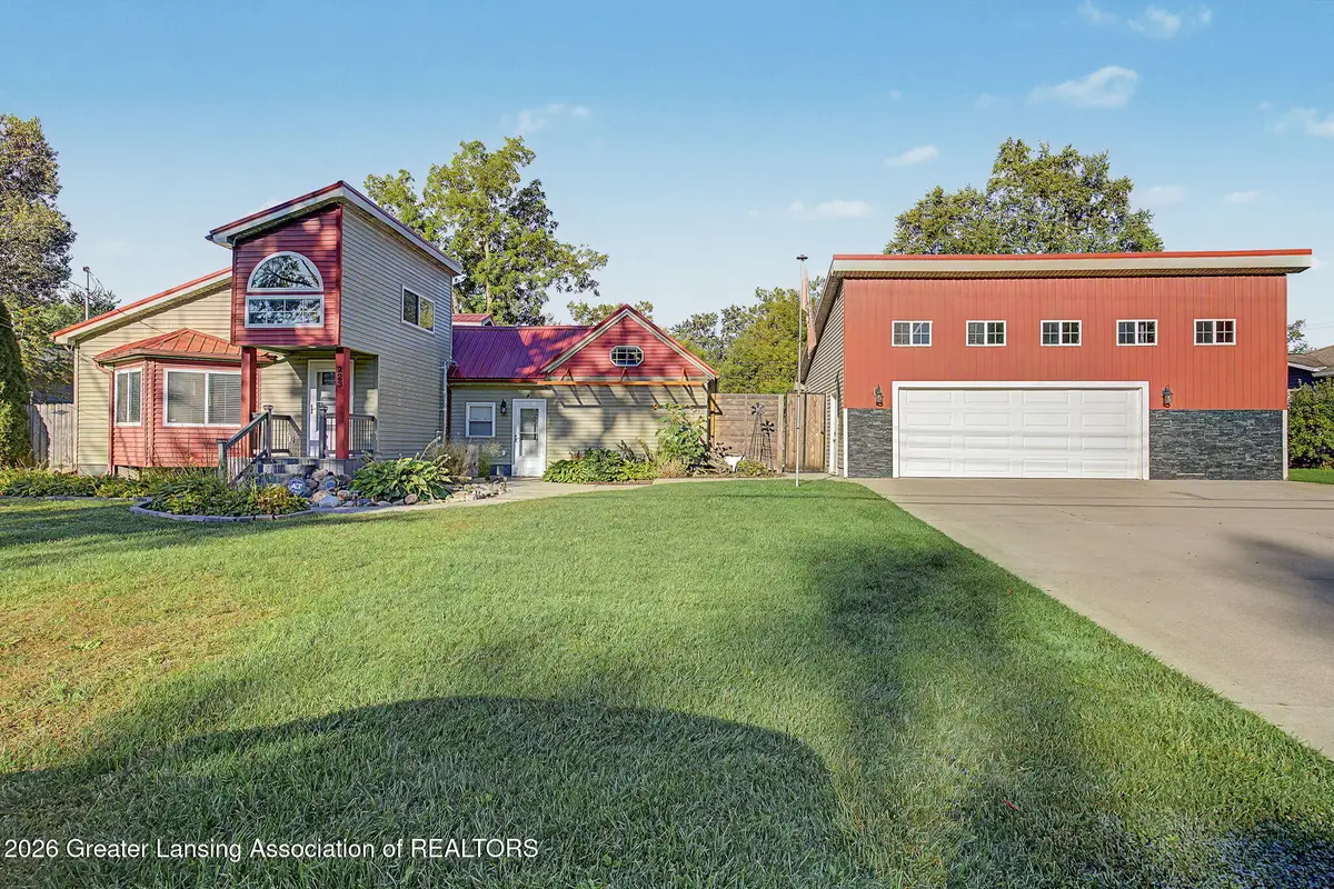 223 N Catherine Street, Lansing, MI 48917 - #1
