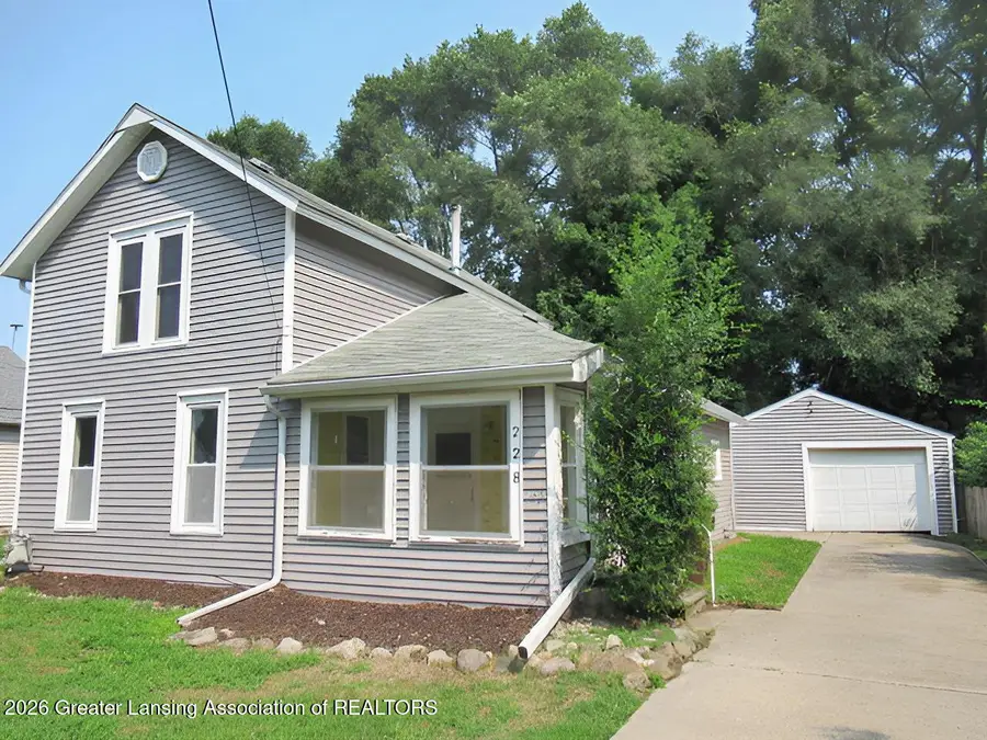 228 W Pearl Street, Ovid, MI 48866 - #3