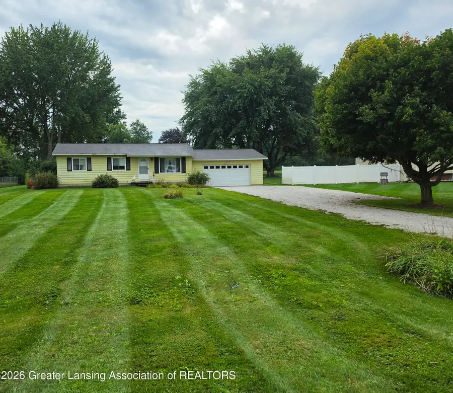 6070 E Vienna Road, Clio, MI 48420 - #2
