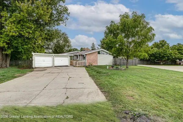 1095 Carlisle Highway, Charlotte, MI 48813