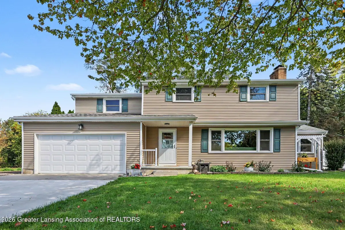 1004 E Thomas L Parkway, Lansing, MI 48917 - #1