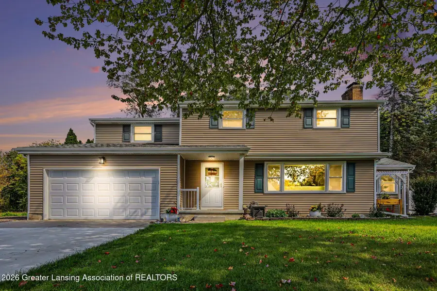 1004 E Thomas L Parkway, Lansing, MI 48917 - #2