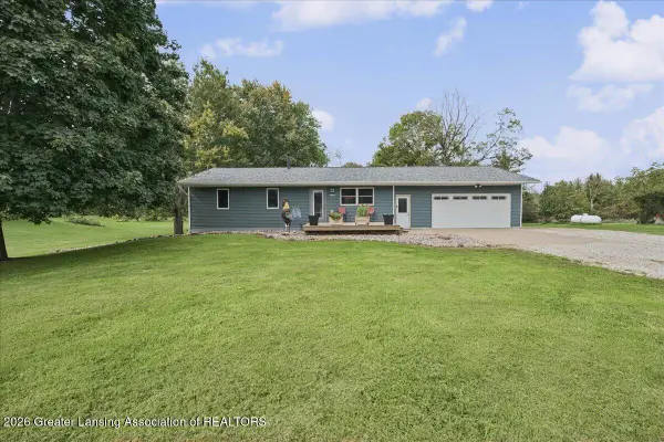 9480 Fenner Road, Laingsburg, MI 48848