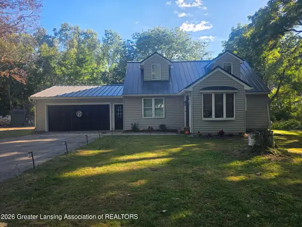 2001 W Stoll Road, DeWitt, MI 48820