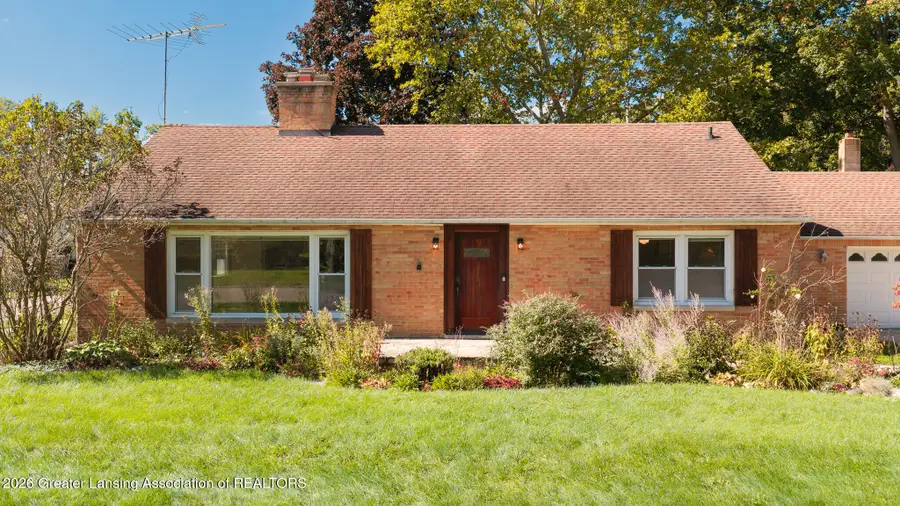 401 Richard Avenue, Lansing, MI 48917 - #2