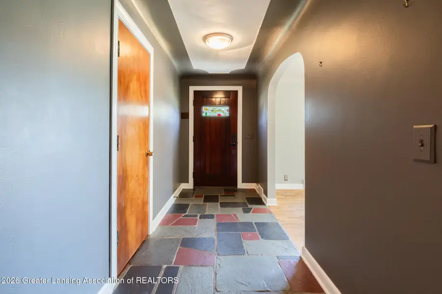 401 Richard Avenue, Lansing, MI 48917 - #3