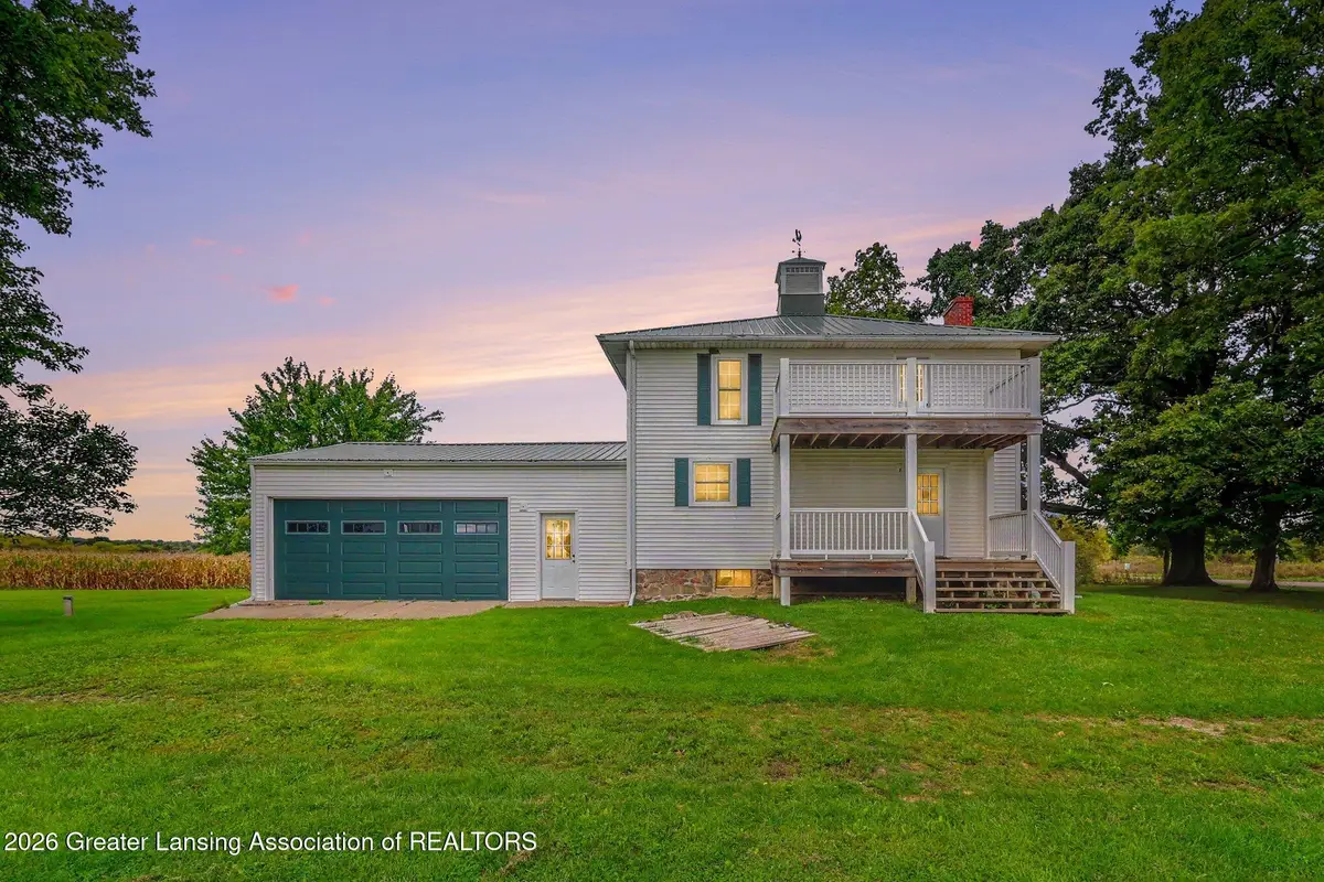 1136 S Nichols Road, Swartz Creek, MI 48473 - #1