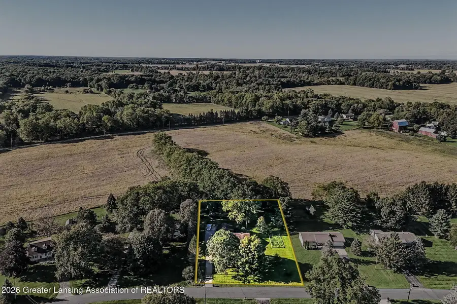 9731 Riverside Drive, Grand Ledge, MI 48837 - #2