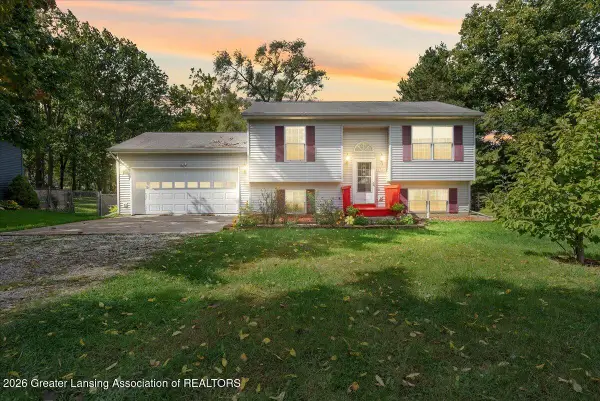 5743 Carlton Street, Haslett, MI 48840
