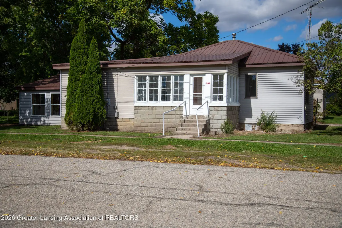 304 W Elba Street, Perrinton, MI 48871 - #1