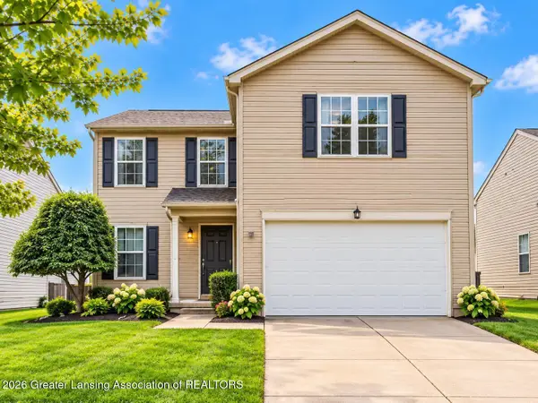 8601 Kalamazoo River Drive, Fowlerville, MI 48836