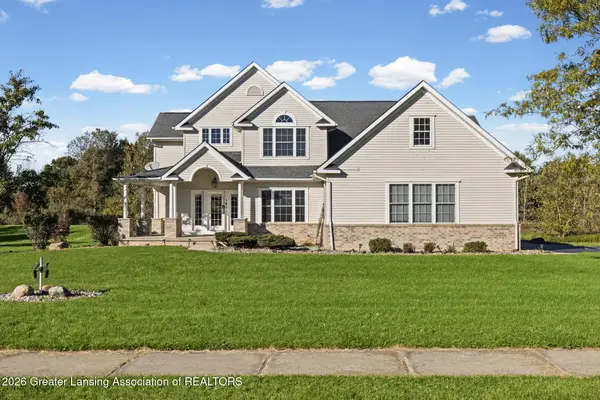 141 Twin Ponds Lane, Okemos, MI 48864