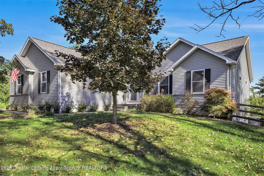 1206 N Waverly Road, Dimondale, MI 48821 - #3