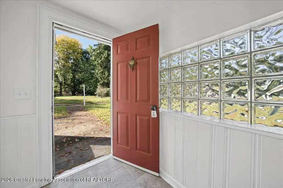 6901 Kingdon Avenue, Holt, MI 48842 - #3