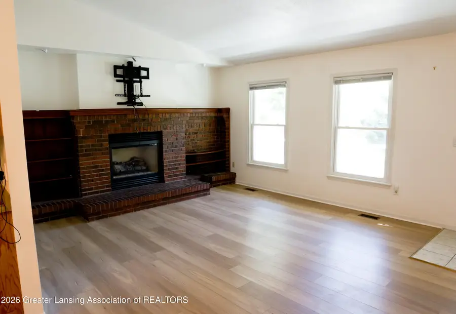 2463 Tiffany Lane, Holt, MI 48842 - #3