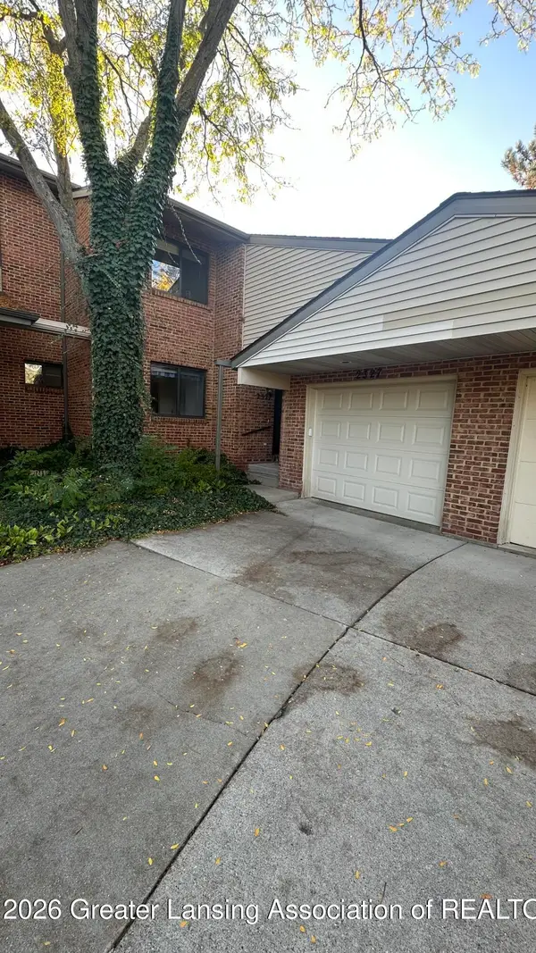 2327 E Coyote Creek Drive, Okemos, MI 48864