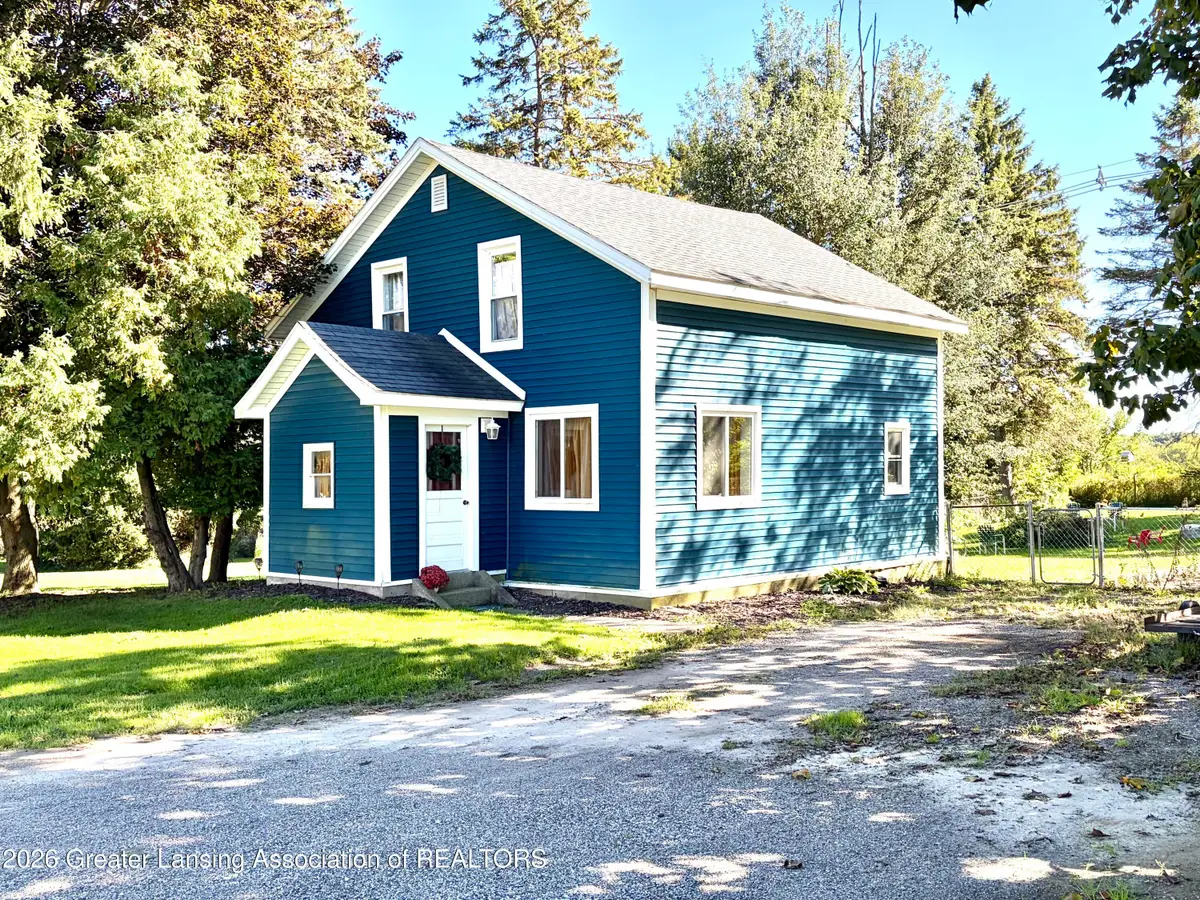 2915 W Gresham Highway, Charlotte, MI 48813 - #1