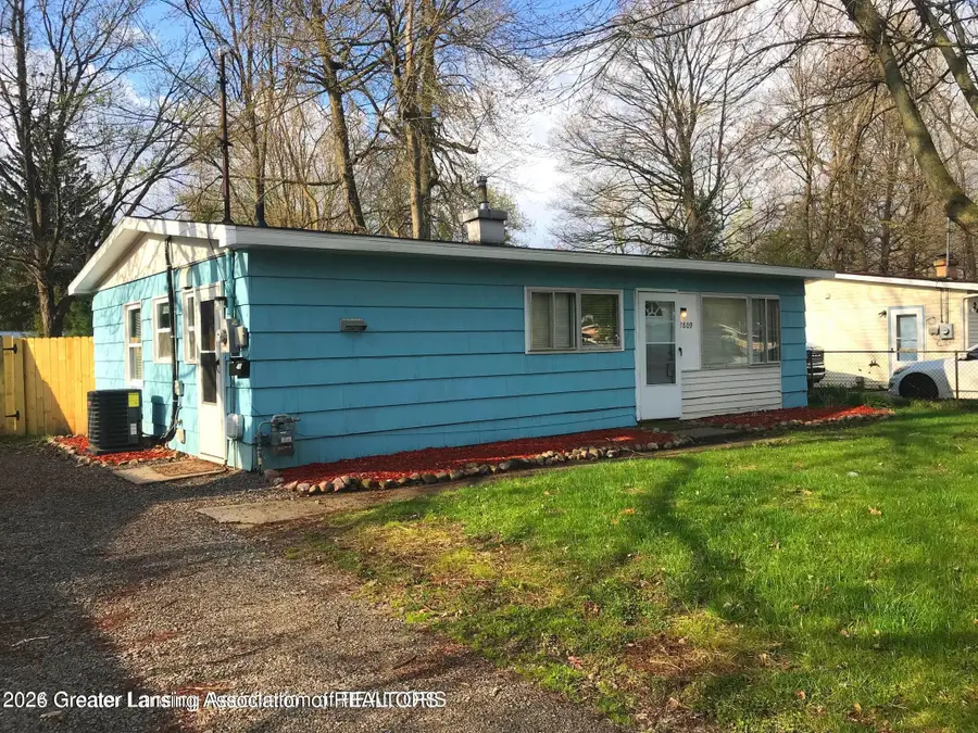 2809 Fielding Drive, Lansing, MI 48911 - #2