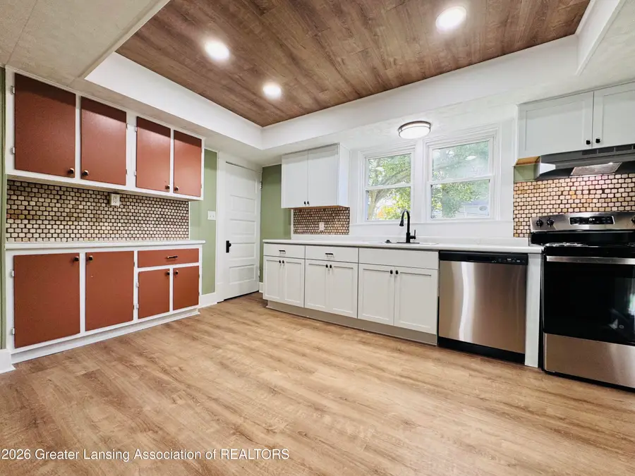 130 Lathrop Street, Lansing, MI 48912 - #2
