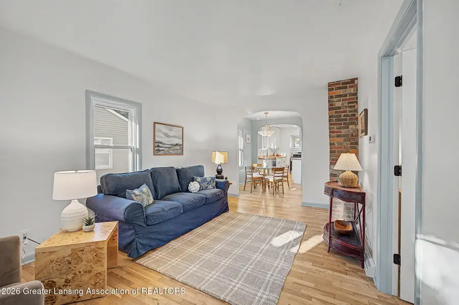 819 Cawood Street, Lansing, MI 48915 - #3