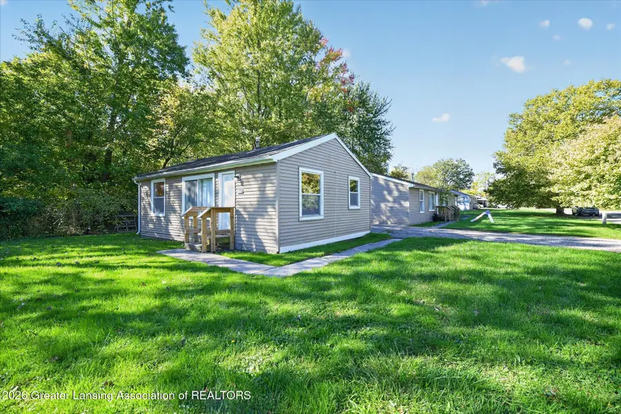 5400 S Waverly Road, Lansing, MI 48911 - #2