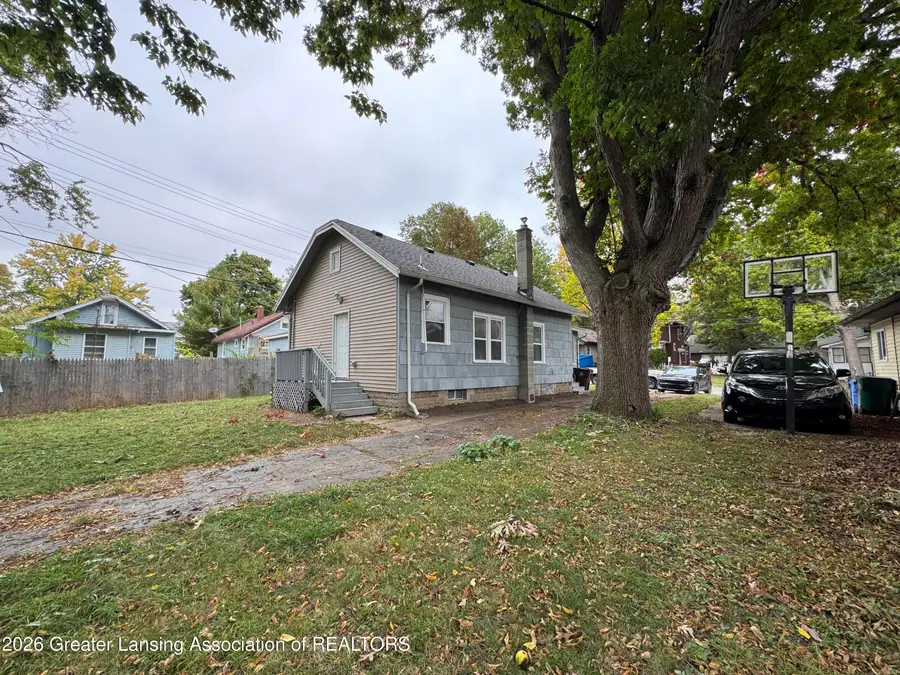 1134 S Holmes Street, Lansing, MI 48912 - #3