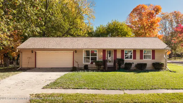 3033 Sunderland Road, Lansing, MI 48911