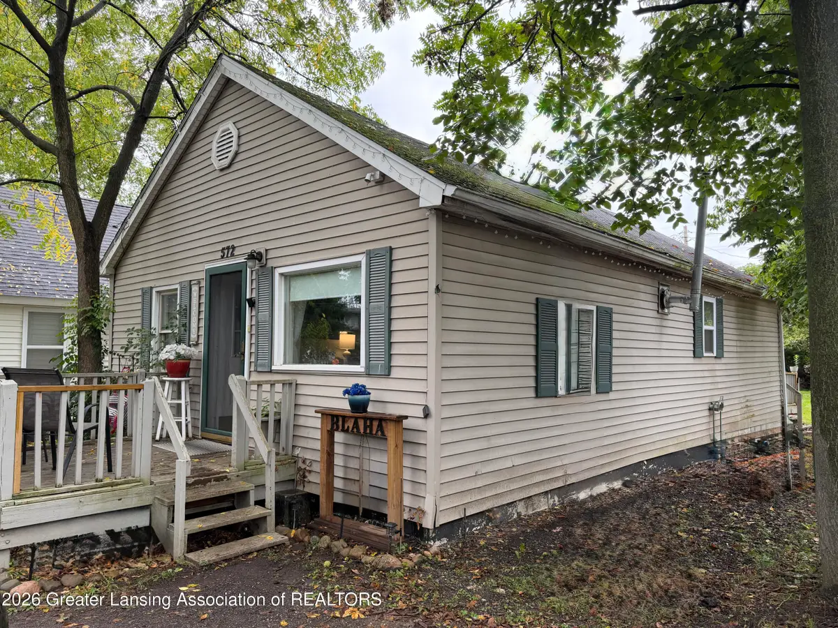 572 Beck Avenue, Owosso, MI 48867 - #1