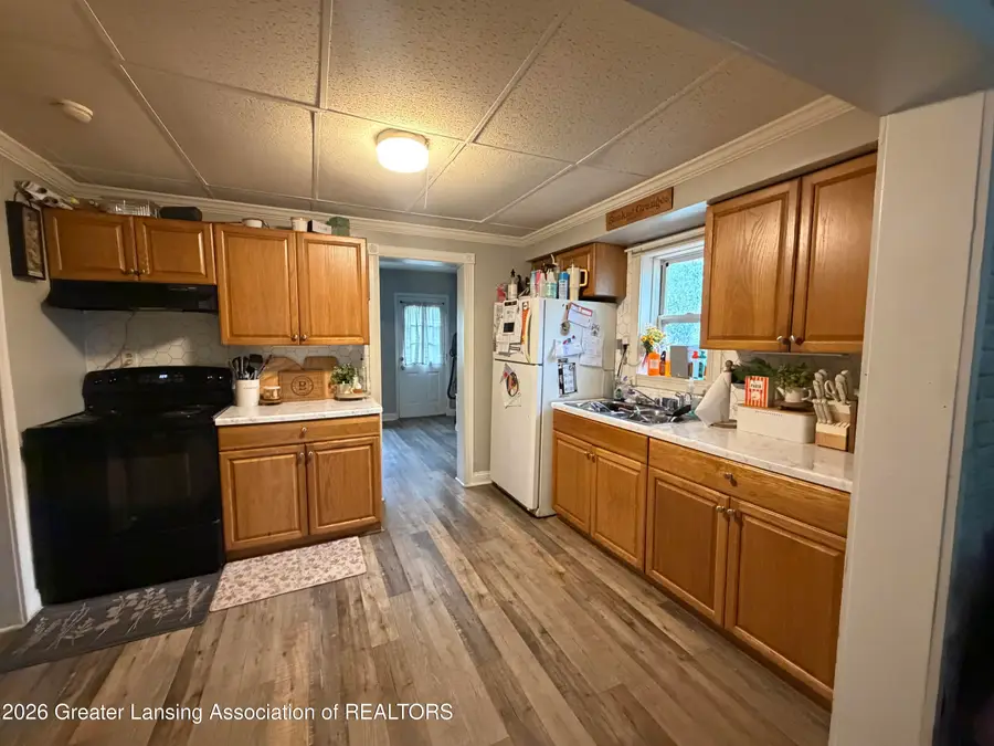572 Beck Avenue, Owosso, MI 48867 - #2