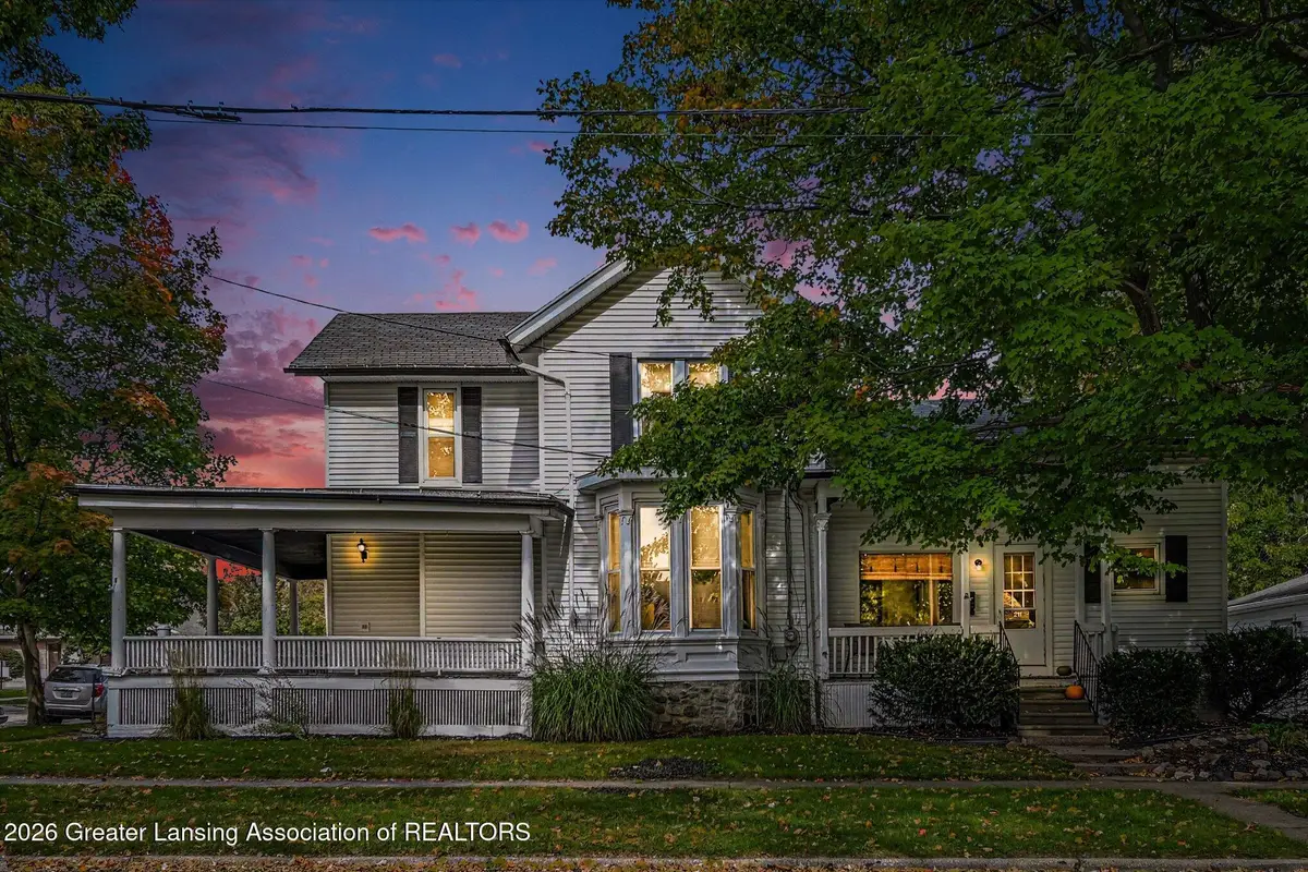 211 S Wight Street, Saint Johns, MI 48879 - #1