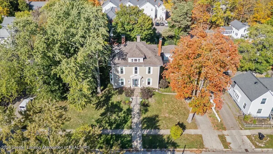 318 W Williams Street, Owosso, MI 48867 - #2