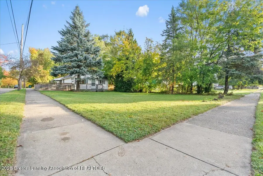301 E Potter Avenue, Lansing, MI 48910 - #3