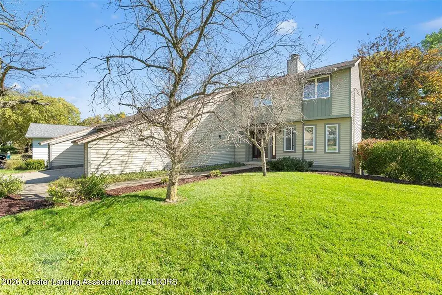1013 W Geneva Drive, Dewitt, MI 48820 - #3