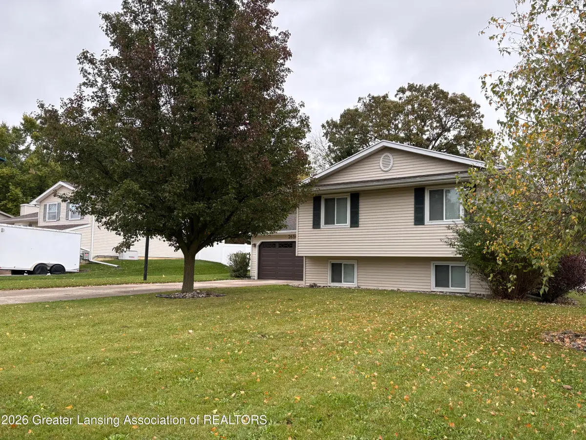 2654 Renfrew Way, Lansing, MI 48911 - #1