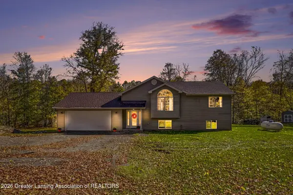 10884 Wilderness Circle, Sunfield, MI 48890
