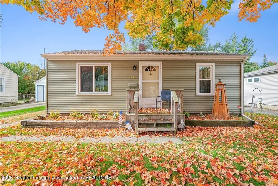 3902 Glenwood Avenue, Lansing, MI 48910 - #2