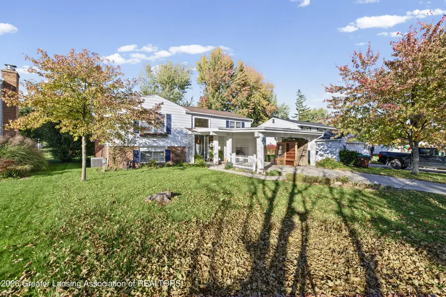 2635 Groesbeck Avenue, Lansing, MI 48912 - #2