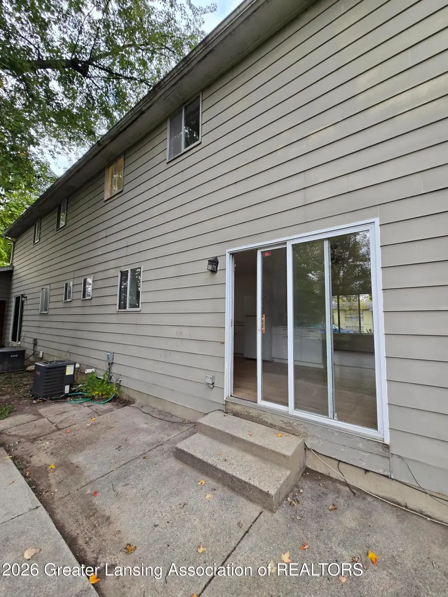 3811 Cooley Drive, Lansing, MI 48911 - #3