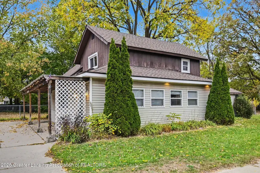 2011 NE Delhi Street, Holt, MI 48842 - #2
